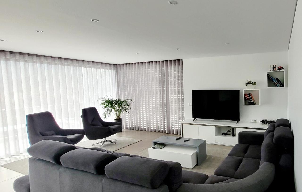 Geresmarinahouse Villa Luaran gambar